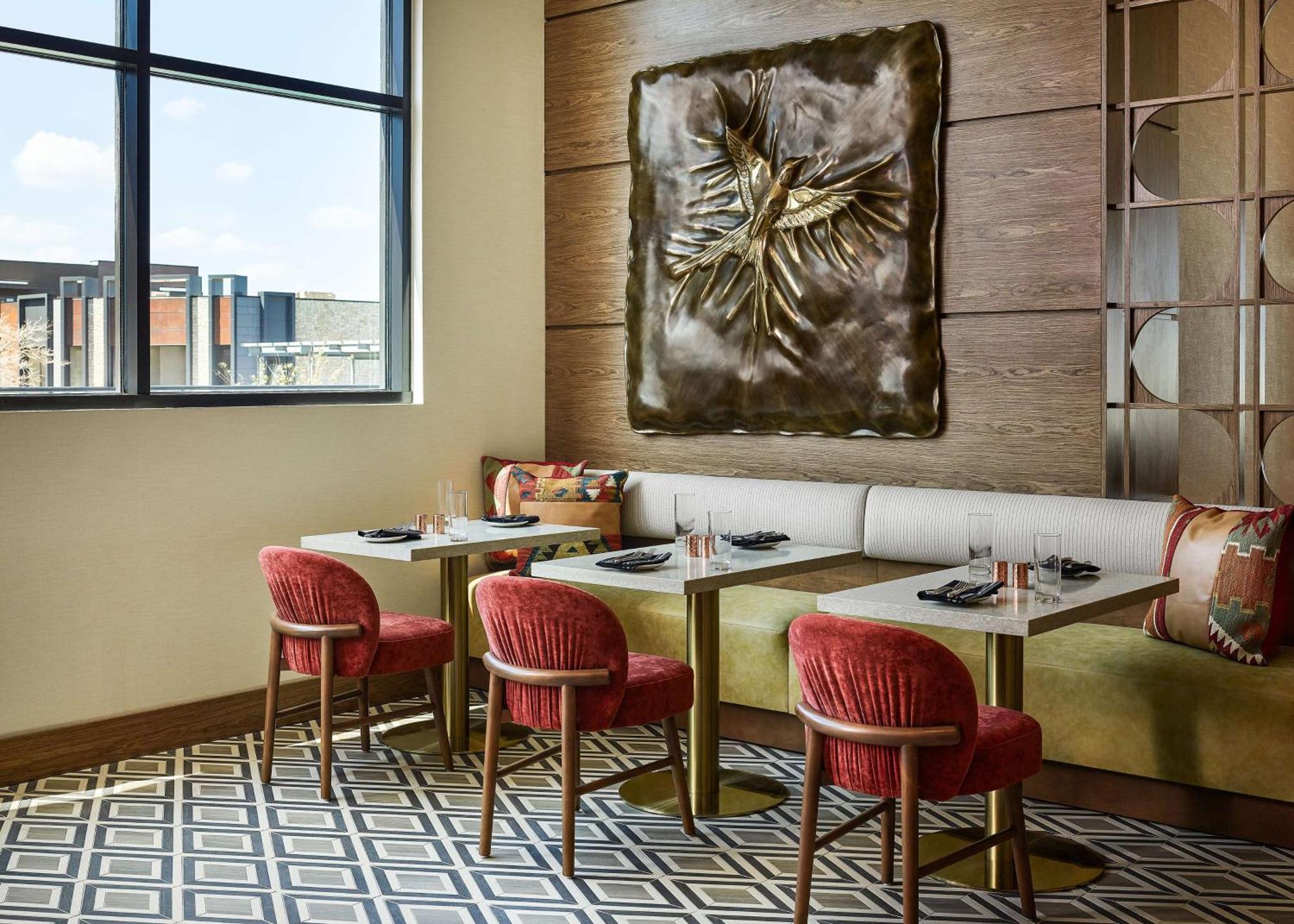 Lively Hotel On Oak Oklahoma City, Tapestry By Hilton Eksteriør bilde