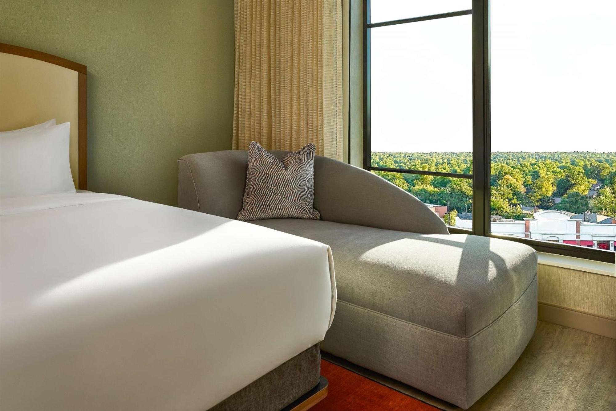 Lively Hotel On Oak Oklahoma City, Tapestry By Hilton Eksteriør bilde